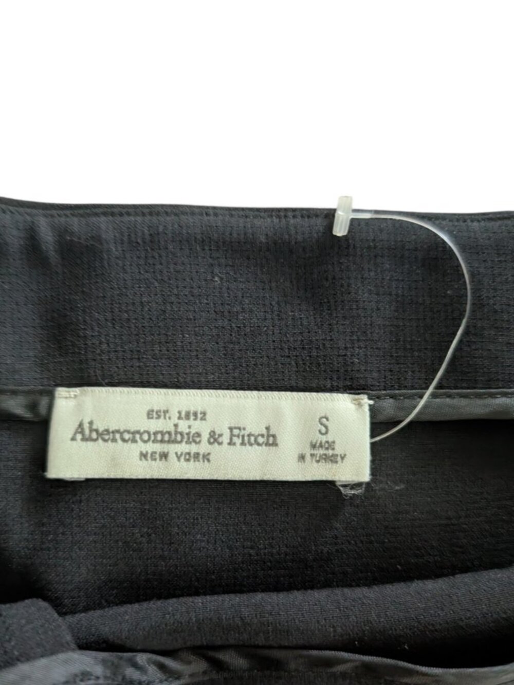 Abercrombie & Fitch Asymmetrical Black Mini Skirt Size S Black NWOT - Picture 8 of 9